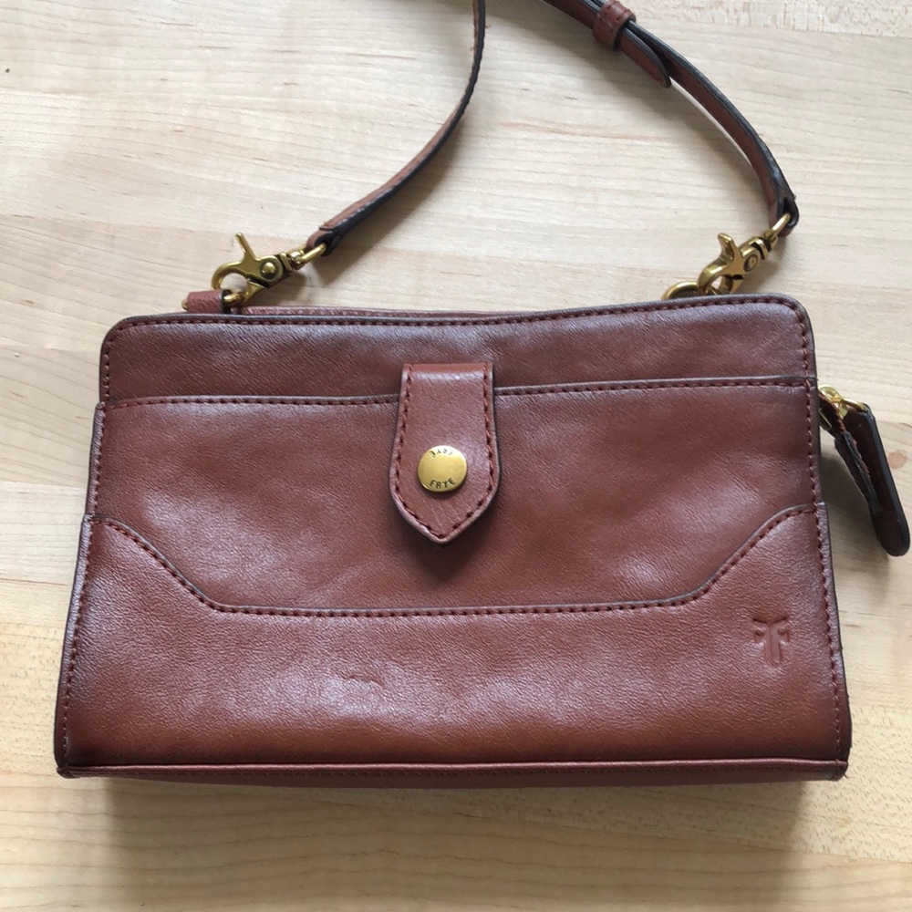 Frye Lucy Leather Crossbody NWOT